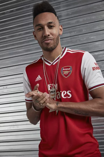 13300772_Adidas_FW19_Arsenal_Home_AUBAMEYANG_0218.webp (2).webp